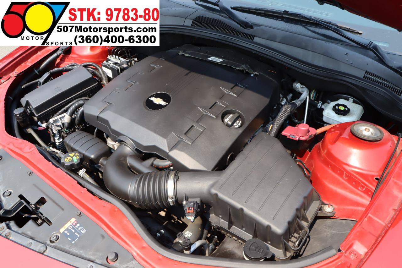 Used 2015 Chevrolet Camaro LT RWD image 18