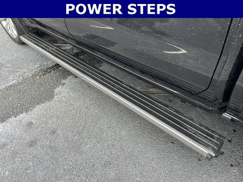 Certified 2022 Chevrolet Silverado 1500 High Country image 11