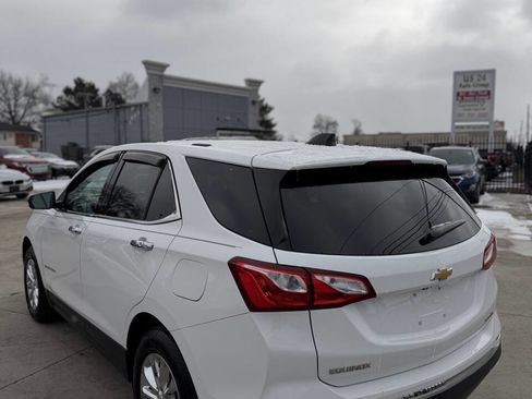 Used 2018 Chevrolet Equinox LT AWD/4WD image 5