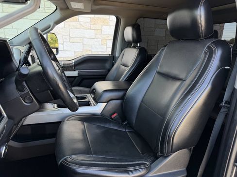Used 2018 Ford F250 Lariat w/ Lariat Ultimate Package AWD/4WD image 26