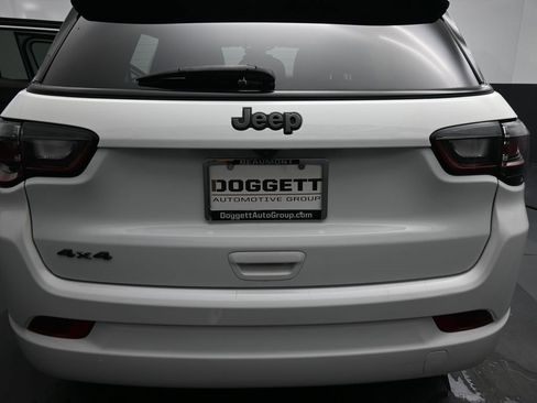 Used 2022 Jeep Compass High Altitude image 10