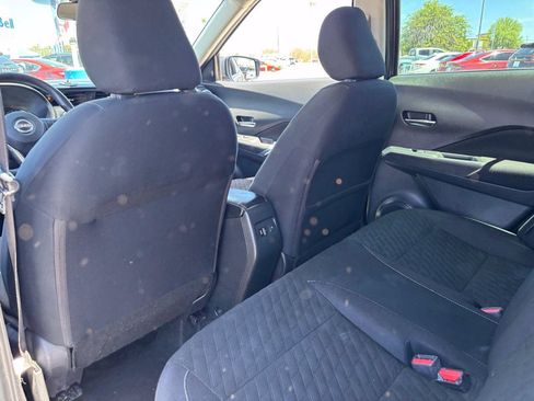Used 2023 Nissan Kicks SV FWD image 15