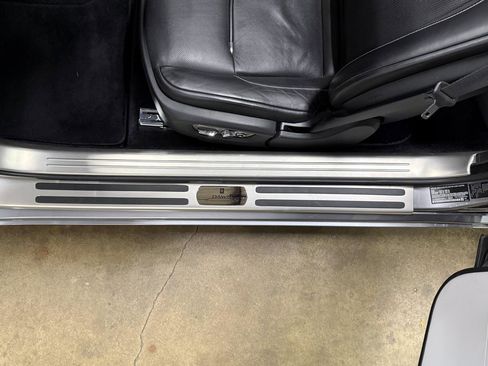 Used 2019 Rolls-Royce Dawn image 67