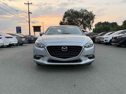 Used 2018 MAZDA MAZDA3 Sport w/ Preferred Equipment Package FWD image 2