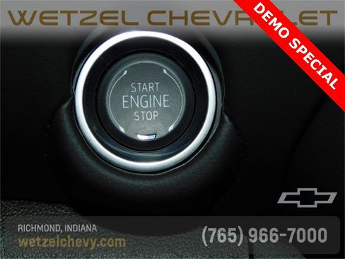 New 2025 Chevrolet Suburban Premier w/ Sun And Tow Package image 41