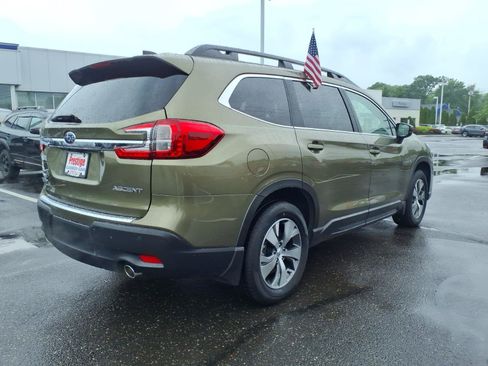 Certified 2025 Subaru Ascent Premium AWD/4WD image 2