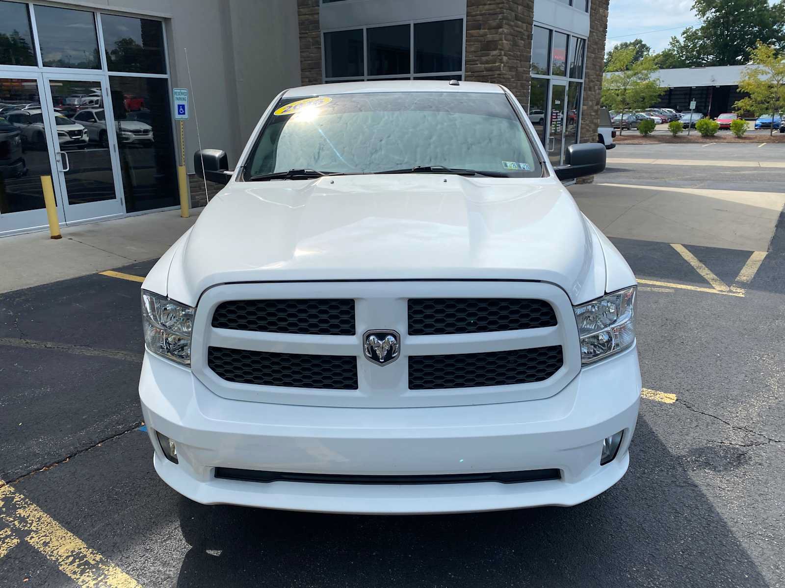 Used 2016 RAM 1500 Express AWD/4WD image 11