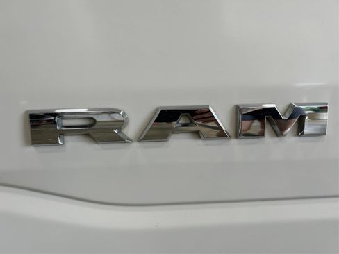 Used 2025 RAM 1500 Big Horn AWD/4WD image 23