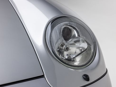 Used 1998 Porsche 911 Cabriolet image 28