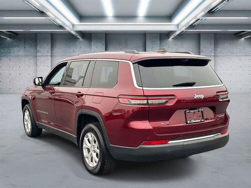 Used 2023 Jeep Grand Cherokee L Limited w/ Luxury Tech Group II AWD/4WD image 4