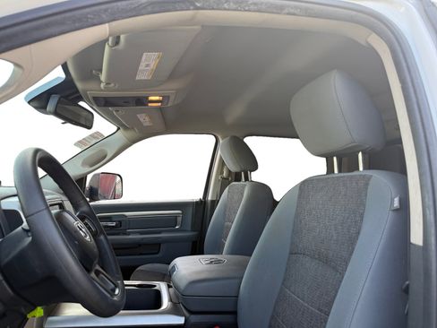 Used 2019 RAM 1500 Classic Warlock image 10