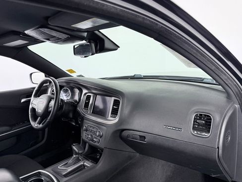 Used 2023 Dodge Charger R/T w/ Technology Group image 25