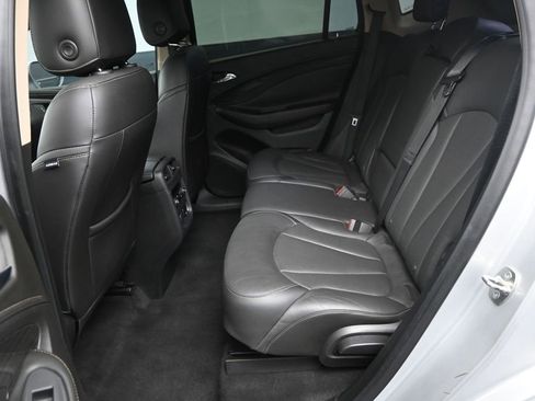 Used 2017 Buick Envision Essence FWD image 14