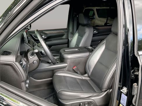 Used 2021 Chevrolet Tahoe LT w/ LT Signature Plus Package RWD image 24