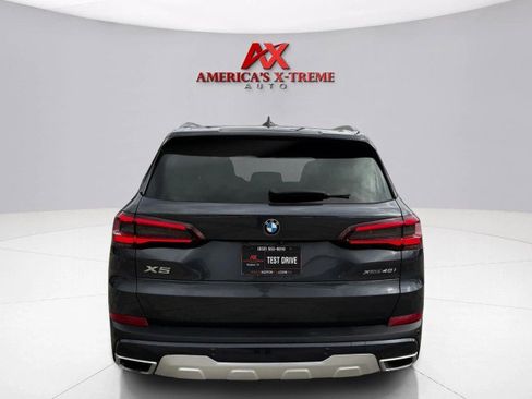 Used 2021 BMW X5 xDrive40i w/ Premium Package image 4