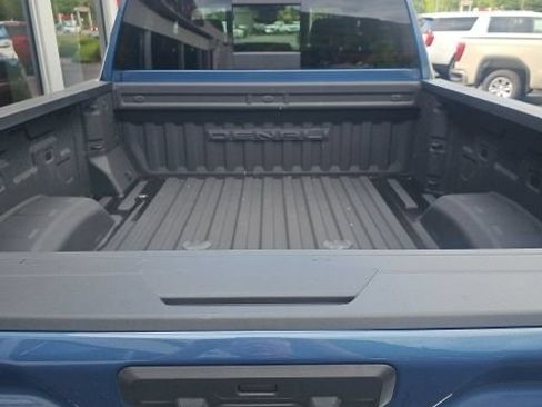 Used 2024 GMC Sierra 2500 Denali Ultimate AWD/4WD image 9