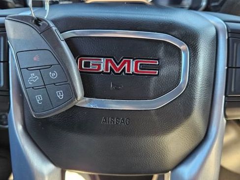 Used 2025 GMC Sierra 1500 SLT AWD/4WD image 37
