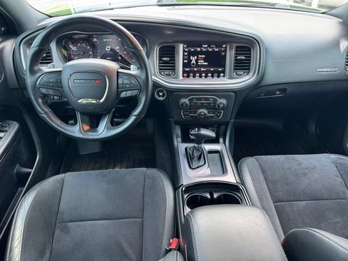 Used 2019 Dodge Charger GT RWD image 15