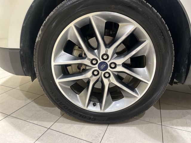 Used 2016 Ford Edge Titanium w/ Equipment Group 301A FWD image 31