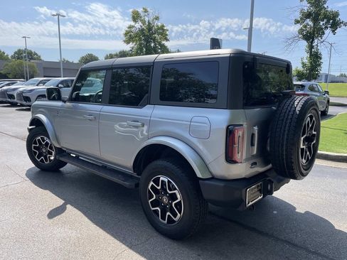 Used 2022 Ford Bronco Outer Banks AWD/4WD image 4