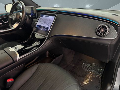 Certified 2023 Mercedes-Benz EQE 500 4MATIC SUV image 22