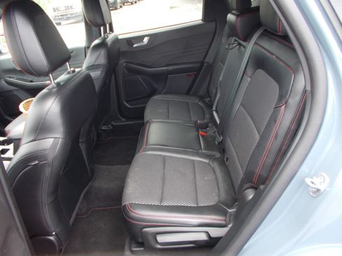 Used 2023 Ford Escape ST-Line w/ Tech Pack #1 image 9