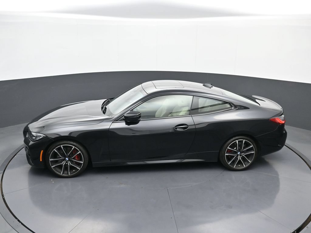 Used 2023 BMW 430i xDrive Coupe w/ M Sport Package AWD/4WD image 32