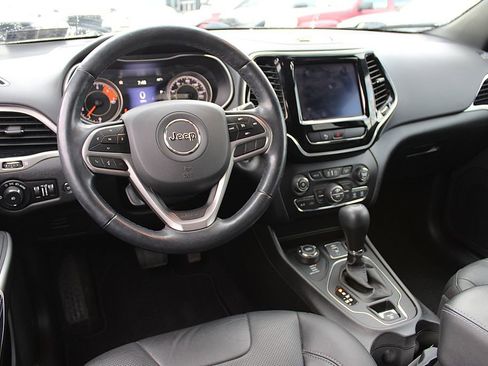 Used 2020 Jeep Cherokee High Altitude image 4