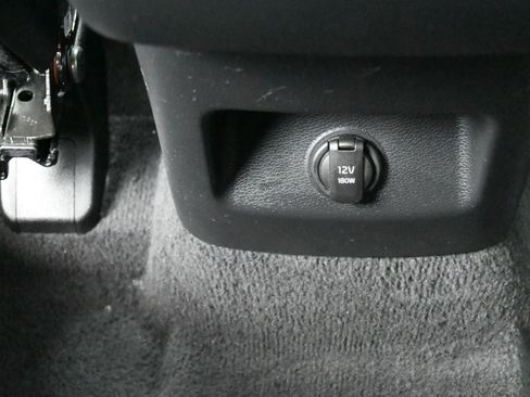 Used 2024 Kia Telluride EX w/ EX Captain's Chair Package image 21