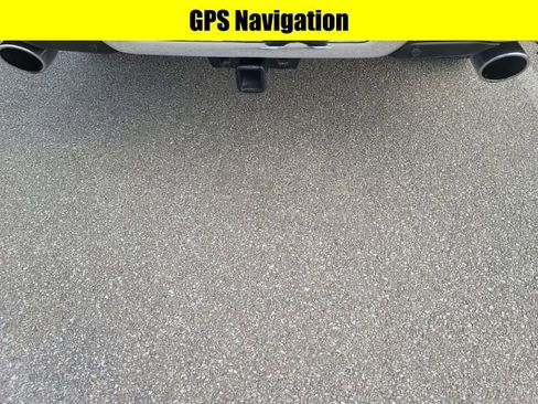 Used 2019 RAM 1500 Laramie image 9