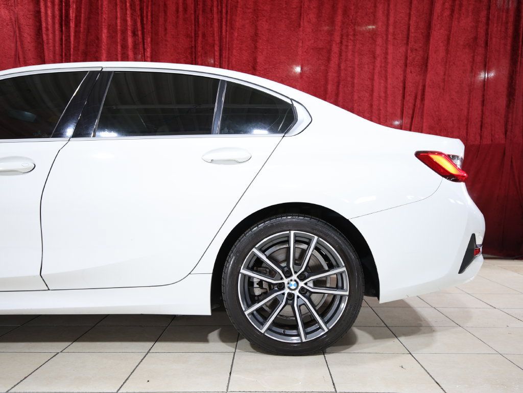 Used 2020 BMW 330i Sedan w/ Convenience Package RWD image 6