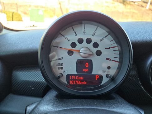 Used 2011 MINI Cooper S image 37