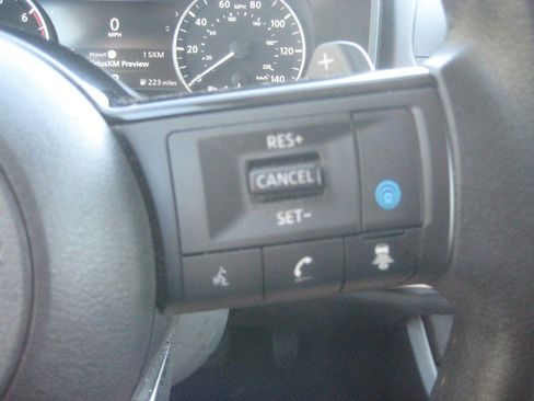 Used 2023 Nissan Rogue SV AWD/4WD image 27