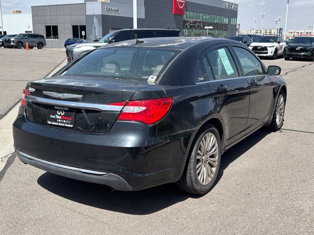 Used 2012 Chrysler 200 LX FWD image 8