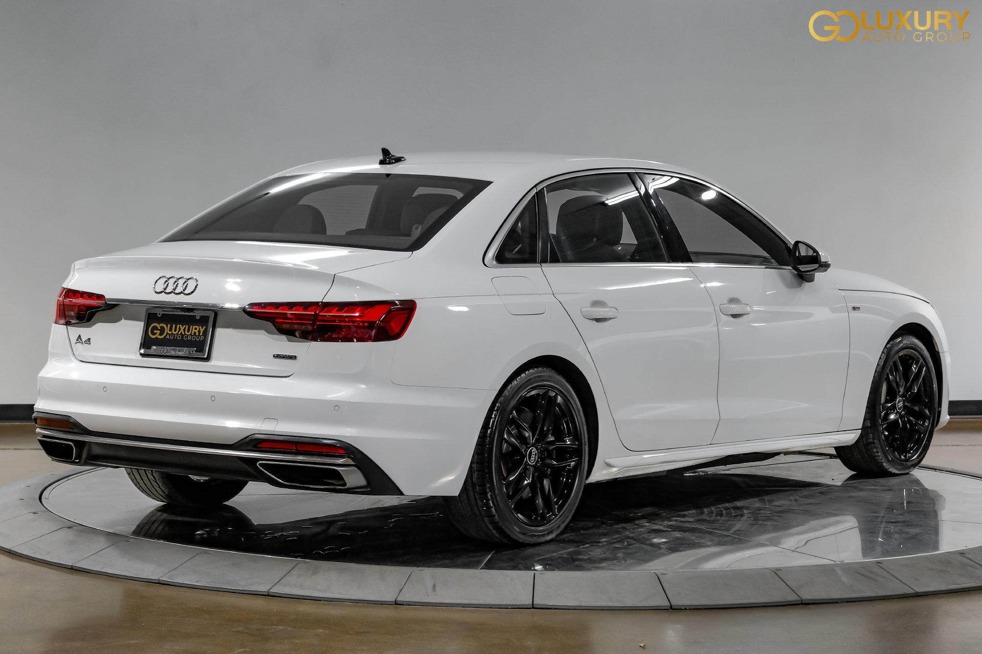 Used 2023 Audi A4 2.0T Premium Plus w/ Premium Plus Package AWD/4WD image 10