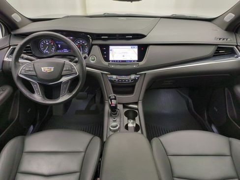 Certified 2024 Cadillac XT5 Premium Luxury w/ Technology Package AWD/4WD image 24