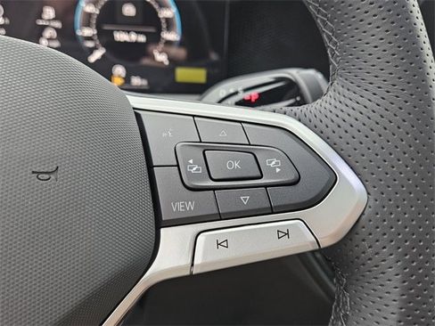 New 2026 Volkswagen Tiguan SE R-Line image 26