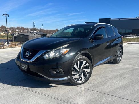 Used 2016 Nissan Murano Platinum image 2