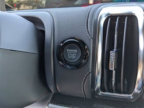 New 2025 Ford Expedition Max Platinum w/ Stealth Performance Package image 29