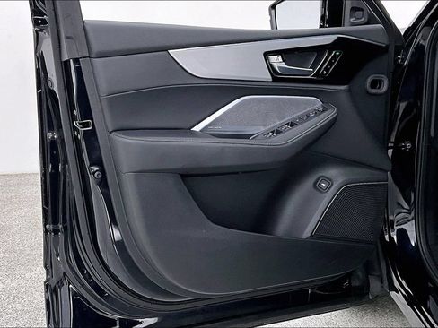 Certified 2026 Acura MDX FWD w/ Technology Package image 22