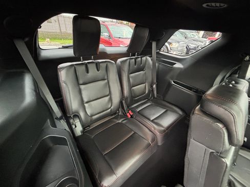 Used 2018 Ford Explorer Sport w/ Equipment Group 401A AWD/4WD image 10
