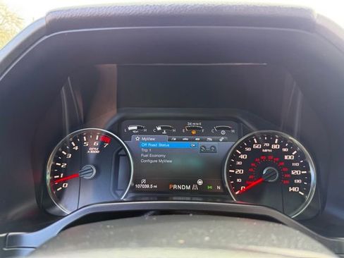 Used 2017 Ford F150 Raptor w/ Equipment Group 802A Luxury AWD/4WD image 21