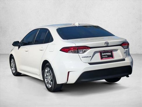 Used 2023 Toyota Corolla LE image 8