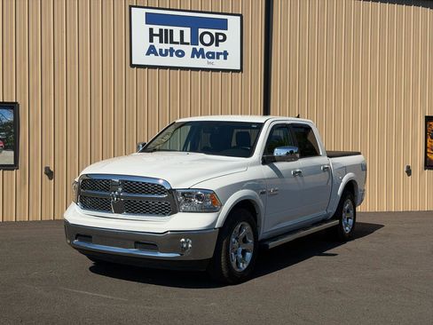 Used 2018 RAM 1500 Laramie AWD/4WD image 5