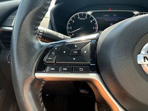 Used 2022 Nissan Altima 2.5 SV w/ SV Premium Package image 22