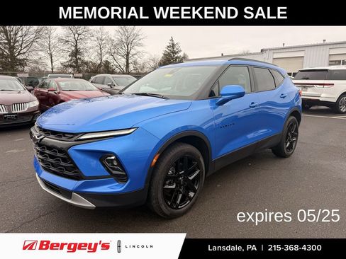 Used 2024 Chevrolet Blazer LT w/ Convenience Package FWD image 1