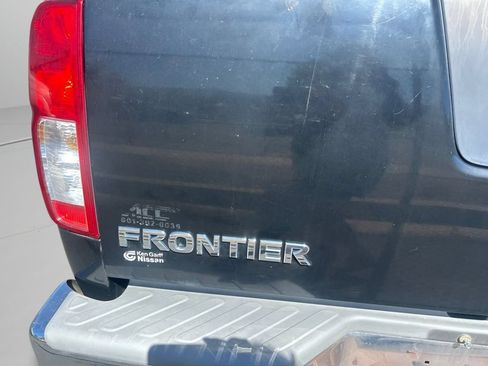 Used 2007 Nissan Frontier SE w/ Power Pkg AWD/4WD image 15
