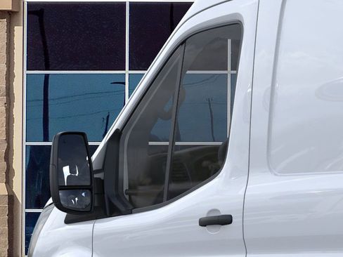 New 2025 Ford Transit 250 148 Medium Roof image 20