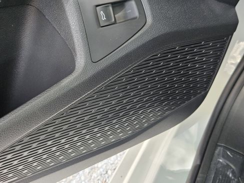 New 2025 Volkswagen Jetta SE image 19