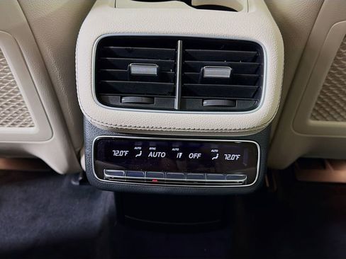 New 2026 Mercedes-Benz GLS 450 4MATIC image 28